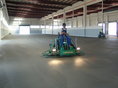 Особенности топпинга для бетонного покрытия