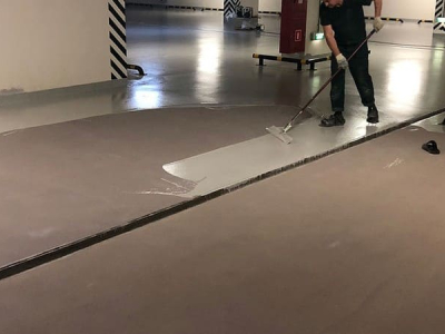 Топпинг или пропитка для бетонного покрытия